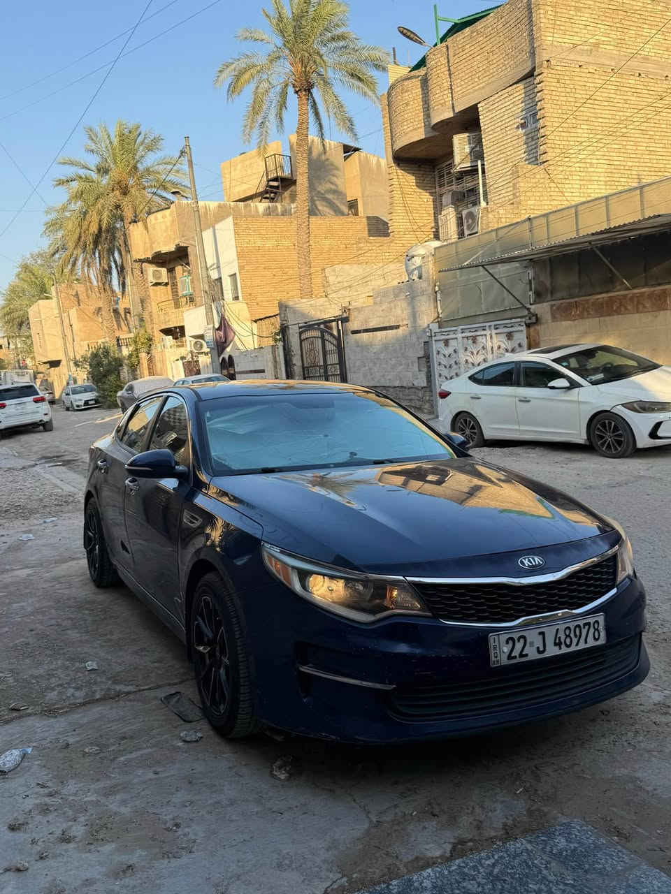 اوبتيما 2018 وارد امريكي 
رقم اربيل 
اللون ازرق ميتالك 
ماشية 145.000 كيلو متر  
حادثها باب عكس السايق 
ايرباگ البردة طاگ وراجع سستم بلادي .
محرك 2400 GDI 
السيارة كلها من ناحية محرك و گير و كهربائيات مناقصها شي  شرط الفحص . 
المواصفات :
- بصمة تشغيل 
- بصمة ابواب
- صندوق ذكي يفتح عند الاقتراب 
- اشاير بالمري 
- مري قلاب 
- مانع انزلاق 
- رادار جانبي 
- النقطة العمياء
- حساسات خلفية 
- تدفئة كشنات 
- تدفئة ستيرن 
- كراسي كهرباء 
- خزن ميموري وضعيات كرسي السائق
- كامرة دواره 
- شاشه اندروين اوتو و كار بلي 
- تحكم سيترن
- كروز سرعه 
- 3 وضعيات قيادة (eco  , sport , normal )
.
*********** بغداد, العراق
