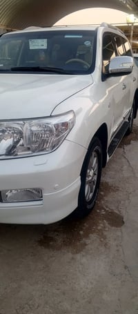 لاندكروز • ٢٠٠٨ • رقم بغداد