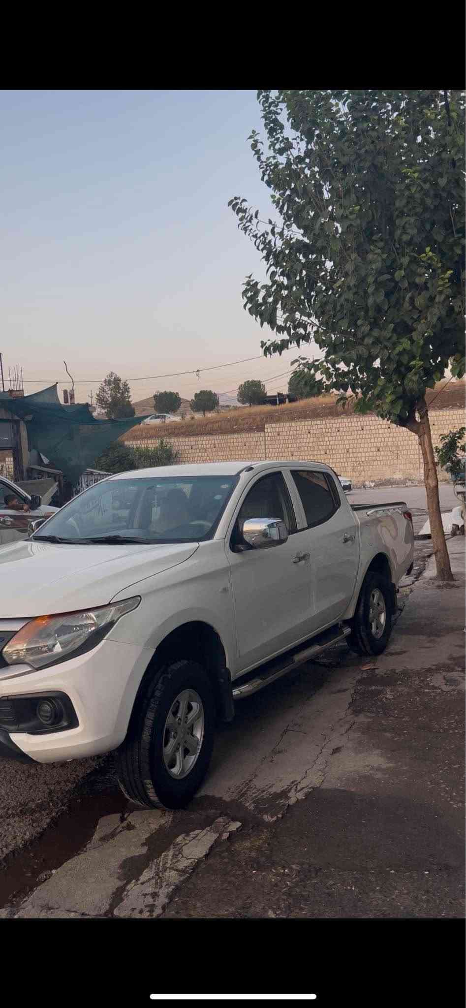 ل200 • بنزين • ١٥٢٠٠٠ كم