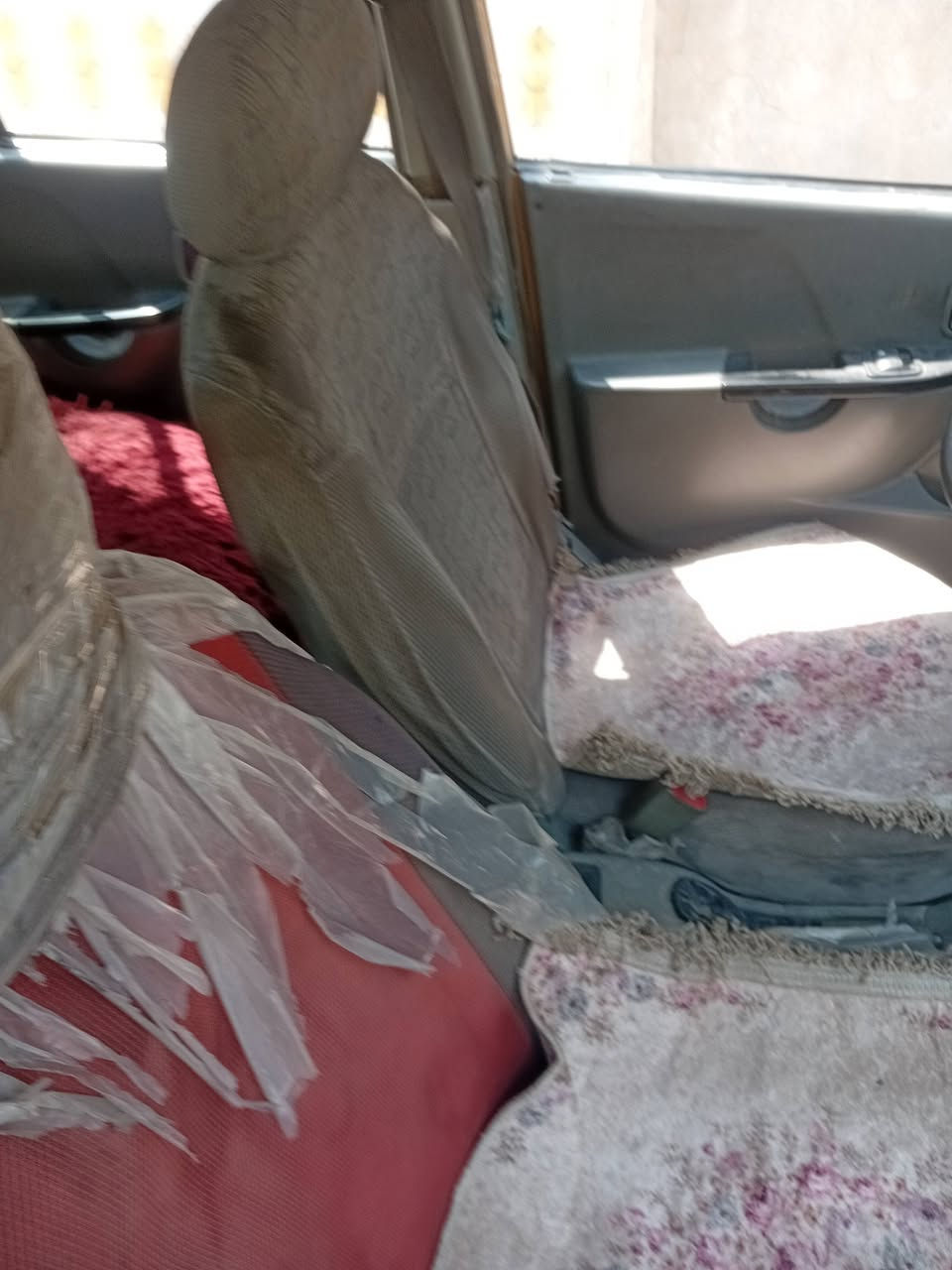 السلام عليكم سايبا ١٢ كير محرك ناعم بس تبخير تخم تاير بيه نقوصات بسيطه مصفره هيءه وغرامات سنويه ٢٨ شرط التحويل السعر ١٧ بيه مجال بسيط بغداد الزعفرانية *********** بي وتساب

