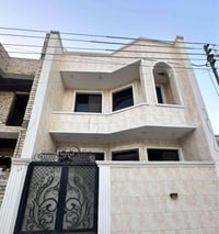 بيت مساحة 100م الدورة حي دجلة شارع 25 طابقين وبيتونة للبيع الطابق الار...