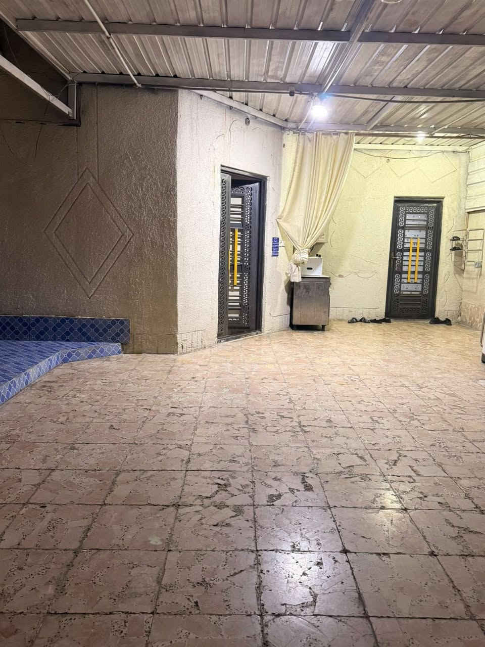 بيت للبيع • دور الشرطة • ٢٠٠م