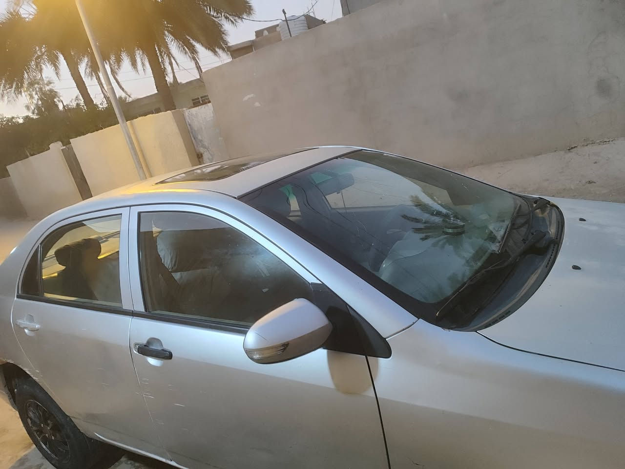 السلام عليكم للبيع BYD G3 موديل 13
رقم بغداد يرادلها صدر امامي 
وبيها شويه خياس يم الجاملغات 
وجراد بالقماره شويه 
كير عادي محرك 1500
تبريد شغال 
سياره باسمي
سعرها 38 وبيها مجال شويه 
 
***********
