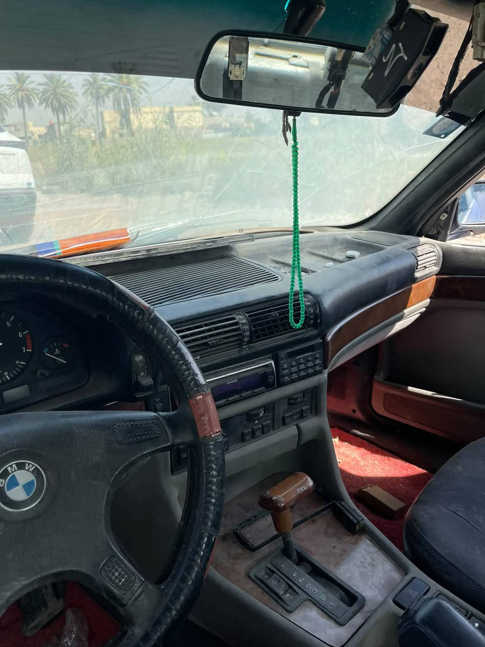 اخوان بيم ٧٣٥ رقم بغداد إنكليزي السياره جديده تبريد شغال بيع مستعجل مشتريه ٧٥ السعره قفل  ٤٦العنوان الدوره رقم ***********
