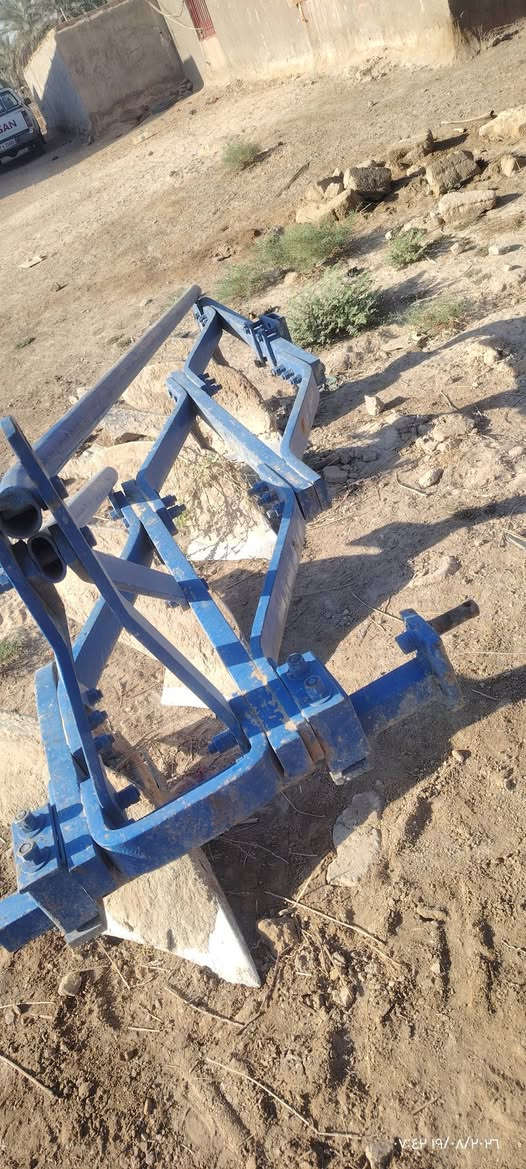 السلام عليكم فدان نضيف كلش جديد للبيع السعر مليون وربع وبي مجال للستفسار اتصل ***********
