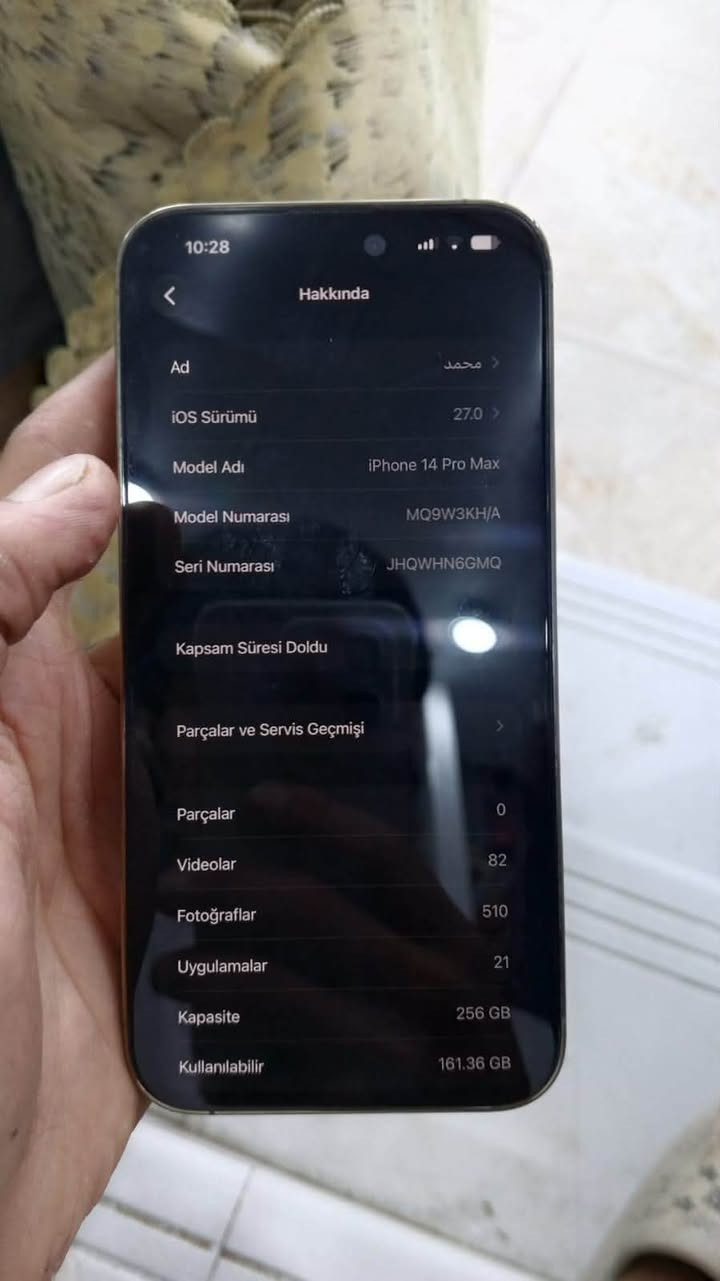*********** ايفون 14 برو ماكس.900

نص مكتوب في الصور:
- 10:28
- Pil Sağlığı ve Şarj Etme
- Telefon pilleri, şarj edilebilir bütün piller gibi eskidikçe performansı azalan tüketim mallarıdır. Daha fazlası...
- Maksimum Kapasite
- %89
- Bu, yeni pile kıyasla mevcut pil kapasitesinin ölçüsüdür. Düşük kapasite, şarjdan sonra kullanım süresinin azalmasına neden olabilir.
- En Yüksek Performans Yeterliliği
- Yerleşik dinamik yazılım ve donanım sistemleri, iPhone'unuzun pilinin kimyasal olarak yaşlanması gibi görülebilecek pe... etkilerini engellemeye yardımcı olabilir.
- İyileştirilmiş Pil Şarjı
- iPhone, pilin eskime hızını yavaşlatmak için günlük şarj etme rutininizi öğrenir, böylece telefonunuzu kullanmaya ihtiyacınız olana kadar %80 oranını geçince şarj etmeyi durdurmak için bekleyebilir.