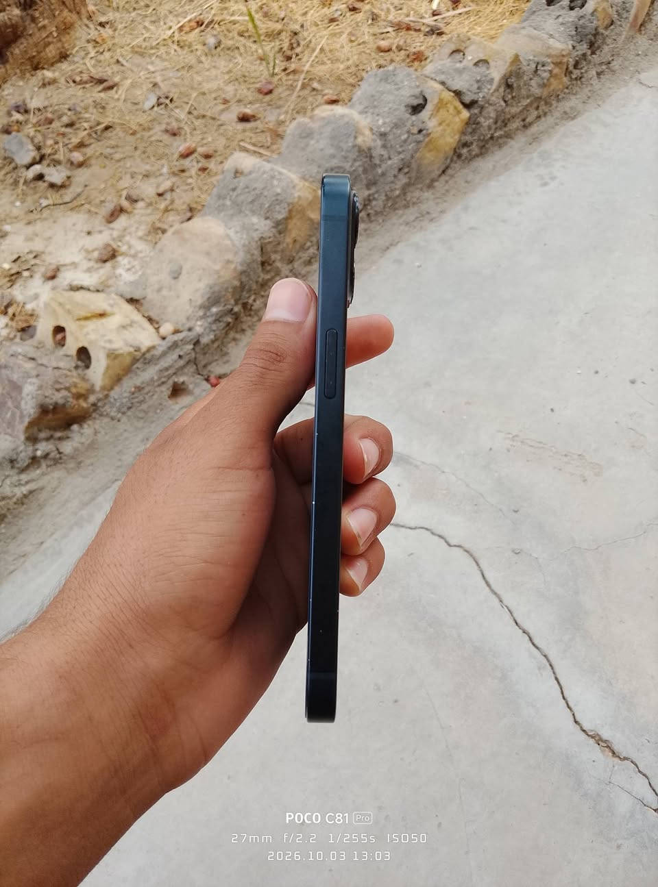 آيفون ١٣ • ١٢٨ جيجا • بطارية ٨٢٪