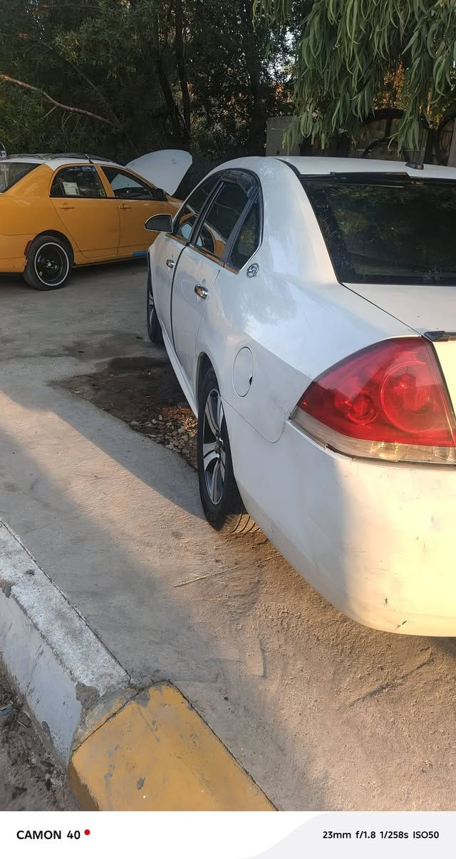 سلام عليكم شوفرليت امبالا موديل ٢٠٠٩شمالي نكليزي كلين بدون ضرر بيها بس جاملغ بارد موضوح بالسنونار 
سعر 80 بيها مجال للشراي حك الجيه 
رجأ المو شراي لا يتصل عنواني ديالى بعقوبة رقم الهاتف ***********
