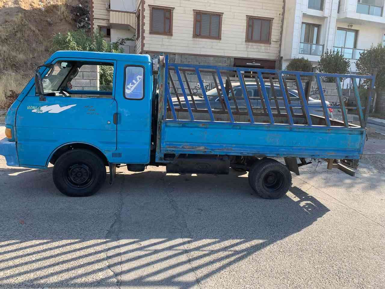 كيا بنكو موديل١٩٩٦ مكينه٣٦٠٠ مفتوحه سيارة مال شغل رقمها ارم سليمانيه المكان السليمانيه للتفاصيل اكثر :***********اتصلو على هاذ الرقم

