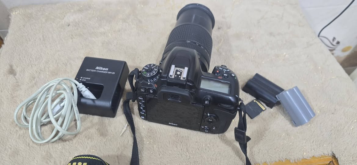 متاح
كامره نيكون 7500D 
كامل ملحقات 
رام + بطارات عدد ٢ شاحنه +جنطه 
كامره غني عن التعريف 
شراي اتفضل خاص او اتواصل وتساب 
***********

