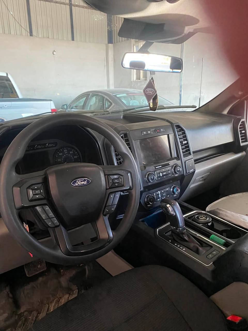 فورت F150
موديل 2019
مواسفات stx
بنصبة سبوغ قطعتين سبوغ صورةسونر موجود
گدام وراء كبس
ماشية 51الف مايل ماشية
محرك 6سلندر 2.700مرغوب
محرك مامفتوح
***********
***********📲📲📲
