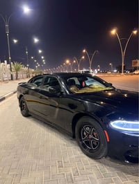 تشارجر • ٦ سلندر • ٢٠١٥
