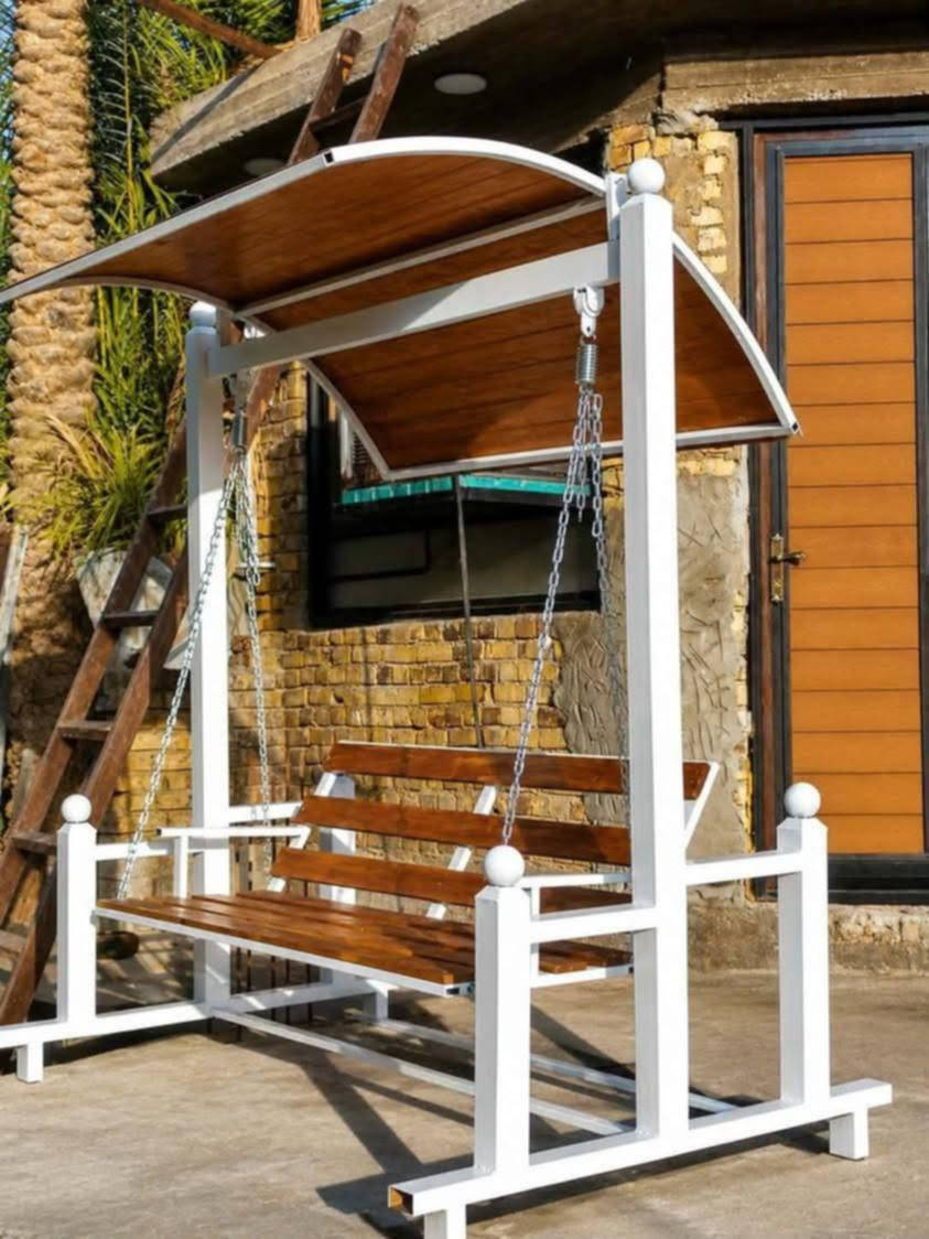مراجيح • درجة أولى • توصيل لباب البيت