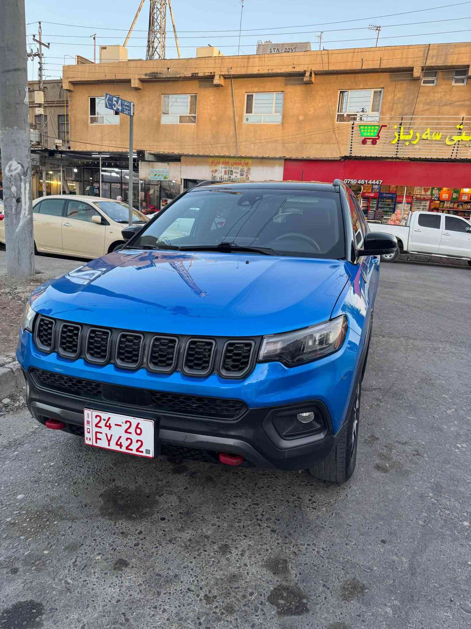 eep compass trailhawk 
2024 
بونیت سبغ شویە داخل  
ماشی ٥٤ مایل
مواسفات تریل هوک 
*********** أربيل, العراق
