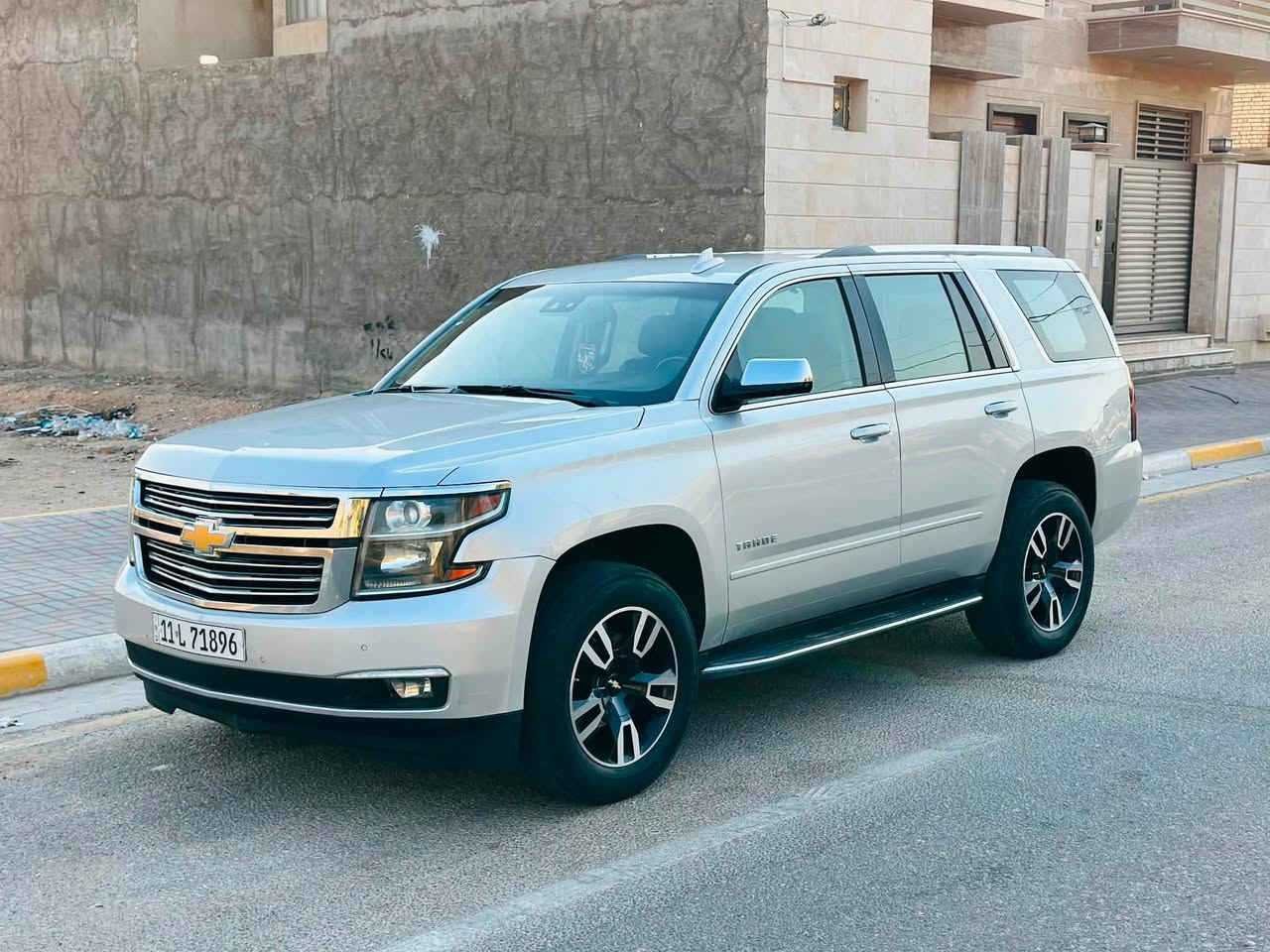 تاهو مديل 2018 اكلين كفاله عامه بيه بنيد كلير من امريكه فقط سونار + تقرير بل منشور 
السعر 268
للاستفسار *********** 
LT فوول بدون فتحه 
كشنات جلد سياحي كشنات خزن ميموري كهرباء قلاب تدفئه تبريد كشنات بصمه قاصه رادار امامي جنطه كهرباء تحديد مسار كشن هزاز حساسات امامي وخلفي شحن واير لس وباقي المواصفات معروفه سنويه وهزه جديده مكان السياره كربلاء

