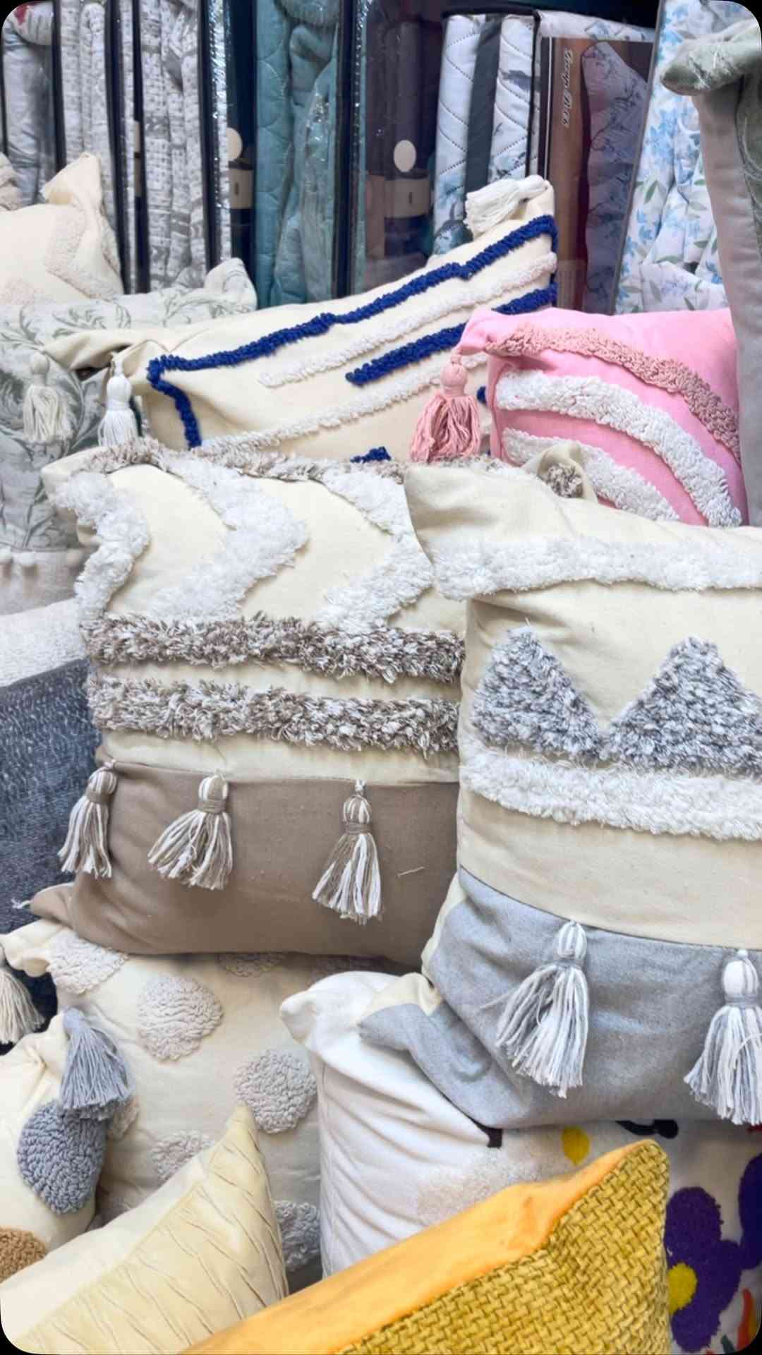 كوشه • مفروشات • شارع باتا