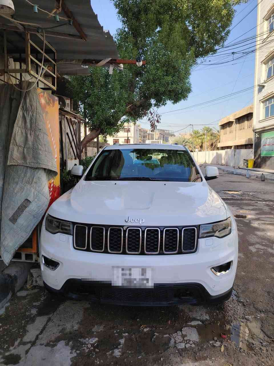 السلام عليكم جيب لاريدو2019 وارد خليجي مكفول كفاله عامه
رقم بغداد تحويل ثاني يوم فول مواصفات 1/1 
للبيع للاستفسار واتساب ***********
