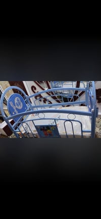 سرير اطفال للبيع ينفتح يصير لحد عمر ٨سنوات مكانه بغداد مدينه الصدر سعر...