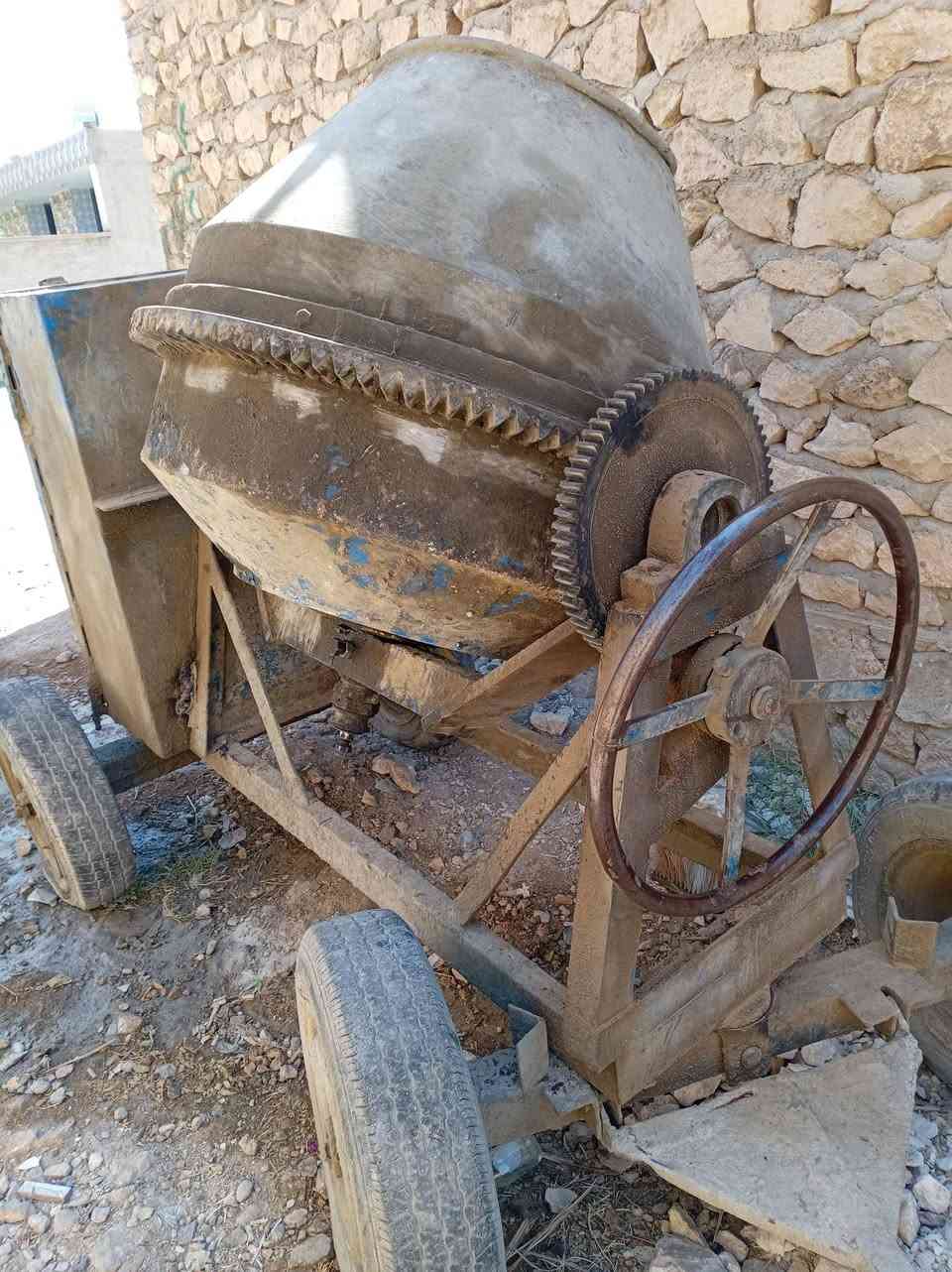 سلام عليكم خباطه للبيع
سعر 550 العنوان الأنبار قضاء هيت
للستفسار ع ***********
