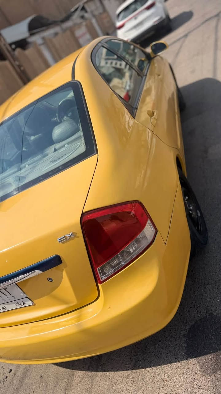 سبكتره للبيع موديل ٢٠٠٩ مكينه 2000 رقم مميز كربلاء جاهزه السياره مكفوله من كولشي عدا حادثها جنطه من امريكا السعر ٩٠ ورقه وبيها مجال العنوان كربلاء حي العباس رقم الموبايل *********** 
غير متواجد على الفيس
مكلف بالنشر
