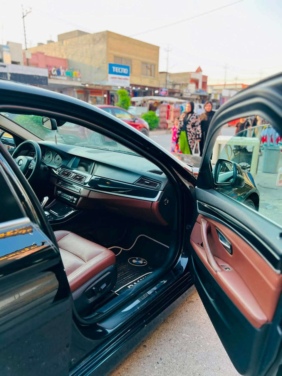 سەلام و حەلێک bmw ٢٠١٤ ٥٢٨ فول مواسەفات سلایت گەورەیە ٥پەردە ٥ کامیرە دەرکە شەفت لایت زینۆن ئاوێنە شفت کوشین جلد ناو قەیسی بەسمەیە  بێ سبوخ بێ لێدان فەقەت یەک جێی گچکەی pdr ە گێرو مەچینەی بەشەرت ١٨٩هەزاری حەقیقی رۆیشتیەسێ مۆدی لێخورینی هەیەeco sport  comfort ٤پستنەی تۆربۆیە سعریشی ١٩٠وەرەقەو مەجال ژ.*********** کۆرەک وەتسئاپ
