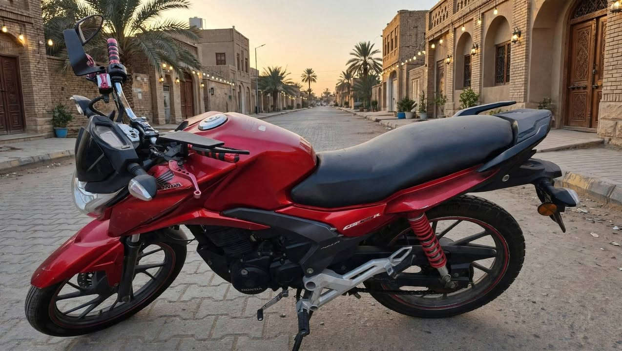 CBF 125 • احمر ناري • 2017