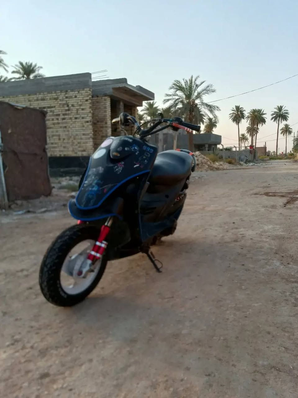 ماكس عدله للبيع بوشه 58 ونص بيه دبل أمامي وخلفي تزويد كرزي السعر400قفل  استفسار عل رقم ***********

