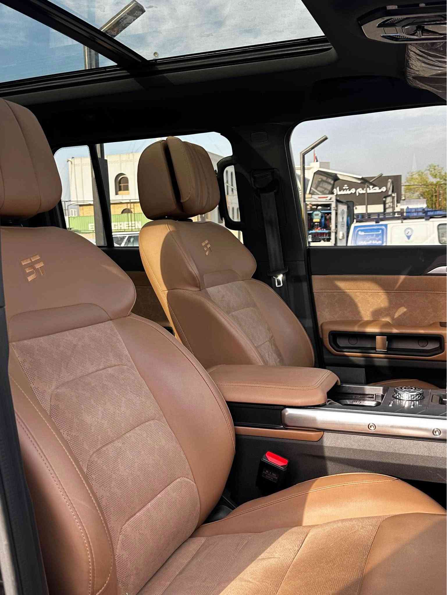 السلام عليكم
جيتور T2 2025 فقط بانزين
كفالة عامة من كلشي 
مغلفة ppf ومضللة ماشية 30 الف 
العنوان بغداد 
*********** بغداد, العراق
