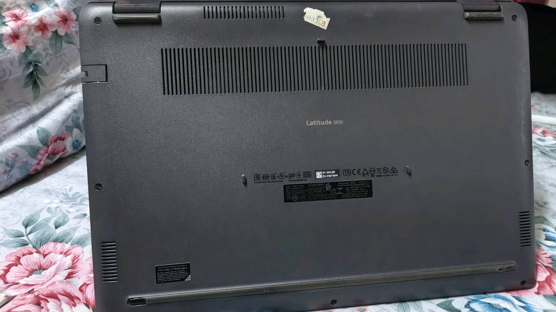 لابتوب ليتيتيود المواصفات بالصورة

ع لابتوب DLL  Latitude سليم
Cor i5 الجيل 10 
هارد 500ssd 
كارت شاشه داخلي 
رام 8 
حجم الشاشه 15.6 
السعر 250 الف وبيه مجال
شنو موقعك بالضبط بالمحافظة/المنطقة حتى المشتري يعرف وين يراجع؟: 
بغداد البلديات 
حالة اللابتوب شلونها من ناحية الخدوش أو الكسر أو أي ملاحظات ثانية، وشاشة اللمس/الكيبورد/الماوس باد شغالات طبيعي؟: 
مابيه خدوش .. والشاشة ليست لمس
بي ملحقات ويا الجهاز لو لا؟ مثل كرتونة، شاحن، أو أي إضافات ثانية؟: 
وياه شاحن