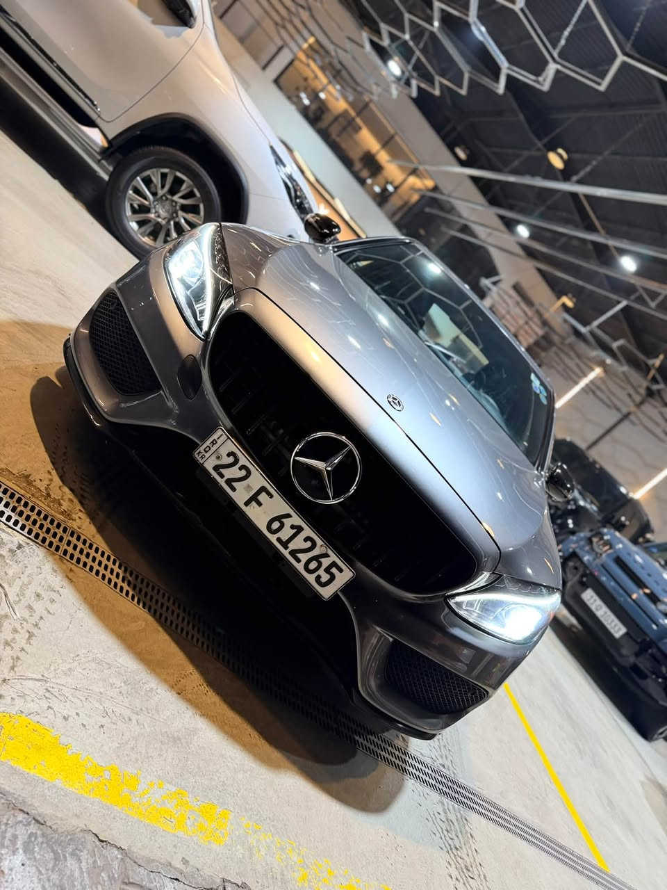 مرسيدس C300 • ٢٠١٨ • بدون ايرباك