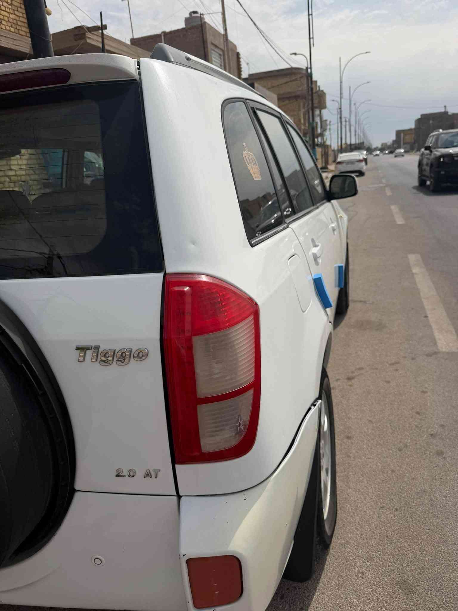 تيكو موديل 14 ميكانيكي رقم واسط/ مكان واسط 

مكفوله صبغ وتبديل / فقط عندك خياس خفيف مبين بالصور خال فابلون علي مامسويهن 
كير مكفول تبريد ثلج 
محرك بي بخار  ابيع هل موجود 
السعر ٤٩
***********
***********
@الجميع
