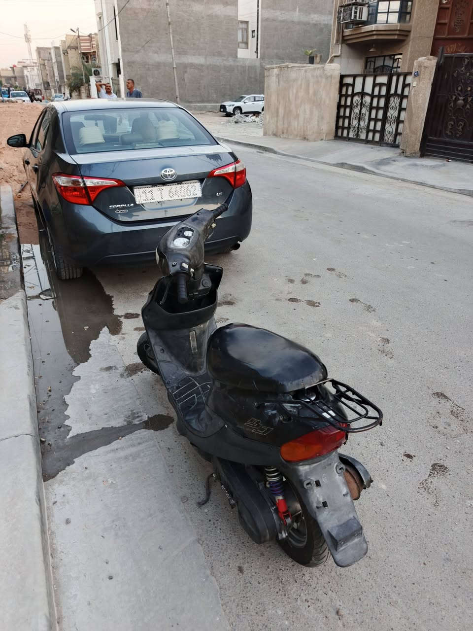 دراجه بيجي نضيفه وحلوه شلعه ومعدل محرك ما تسمع صوت خرسه دراجه مابيه نقص بس باتري باقي كله شغال قفل جنطه اليت عالي وناصي ابيض اشاير شغاله تيرات جداد بيركات امام وخلفي شغالت دراجه حلوه مكاني بغداد الغزاليه السعر ٢١٠ رقم *********** وتساب بي
