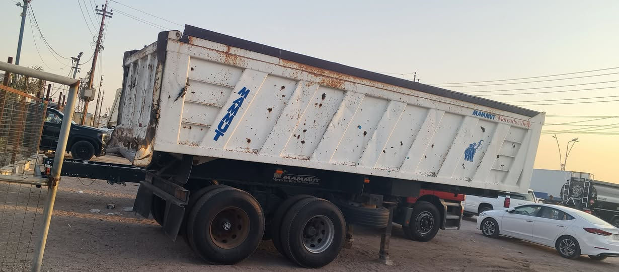 للبيع عربانه ماموت عمل بغداد ذرعته 28متر تخم تاير جديد أبو السد عربانه مال طوناج دنكير ثالث ترهم جك جديد هايفه قطره ما ينضح للستفسار إتصال عله الرقم ***********
