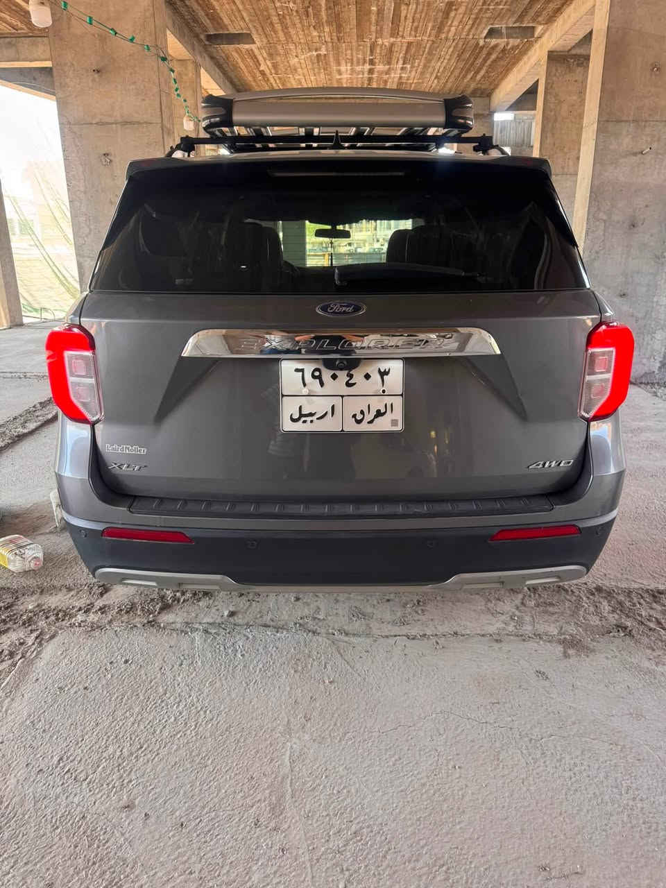 فورد اكسبلور موديل 2021
وارد امريكي 
ماشية 40 الف كليو قابل للزيادة 
6 راكب كشن vip 
فول مواصفات XLT تدفىء كشنات 
***********
