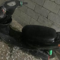 دراجه عصفوريه للبيع سرعه 60 بيها نقوصات بسيطه السعر 225 وبيها مجال مكا...
