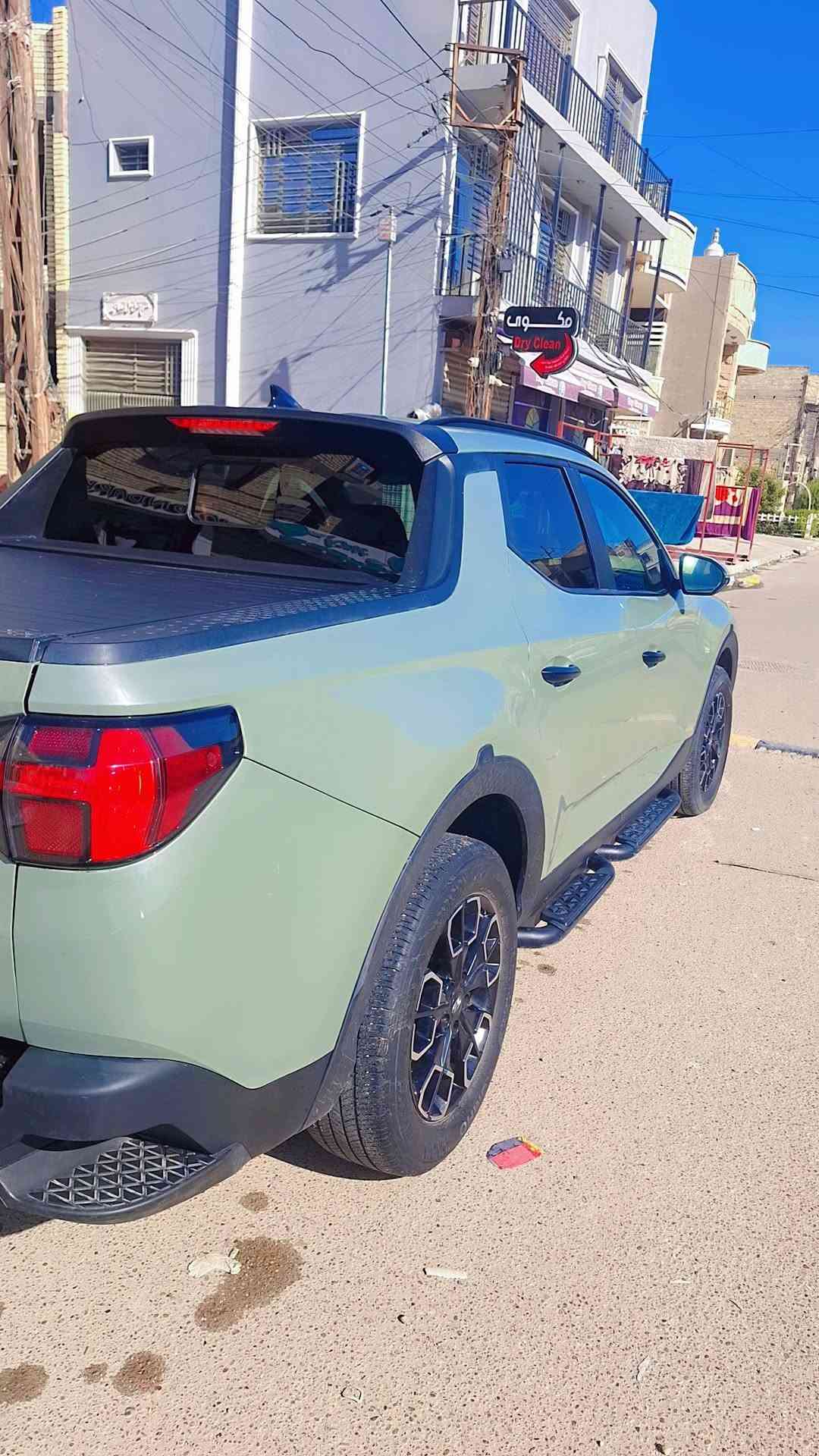 السلام عليكم للبيع هونداي سانتا كروز موديل ٢٢ فئه هاترك بصمه فتحه اشاير بل المري حساسات 
 رقم بغداد للاتصال واتساب ***********
