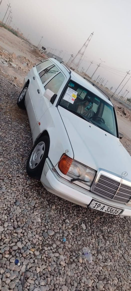 مارسيدس موديل 90 مكينه بلاديه تبريد ثلج كفاله عامه ما عدا خشم الجاملغ فقط السياره جاهزه من كلشي تخم تاير حداديه جديده كرهبائيات كلها شغاله السعر 48 ورقه مكاني ذي قار قلعة سكر علما غير متواجد ع النت للاتصال ***********
