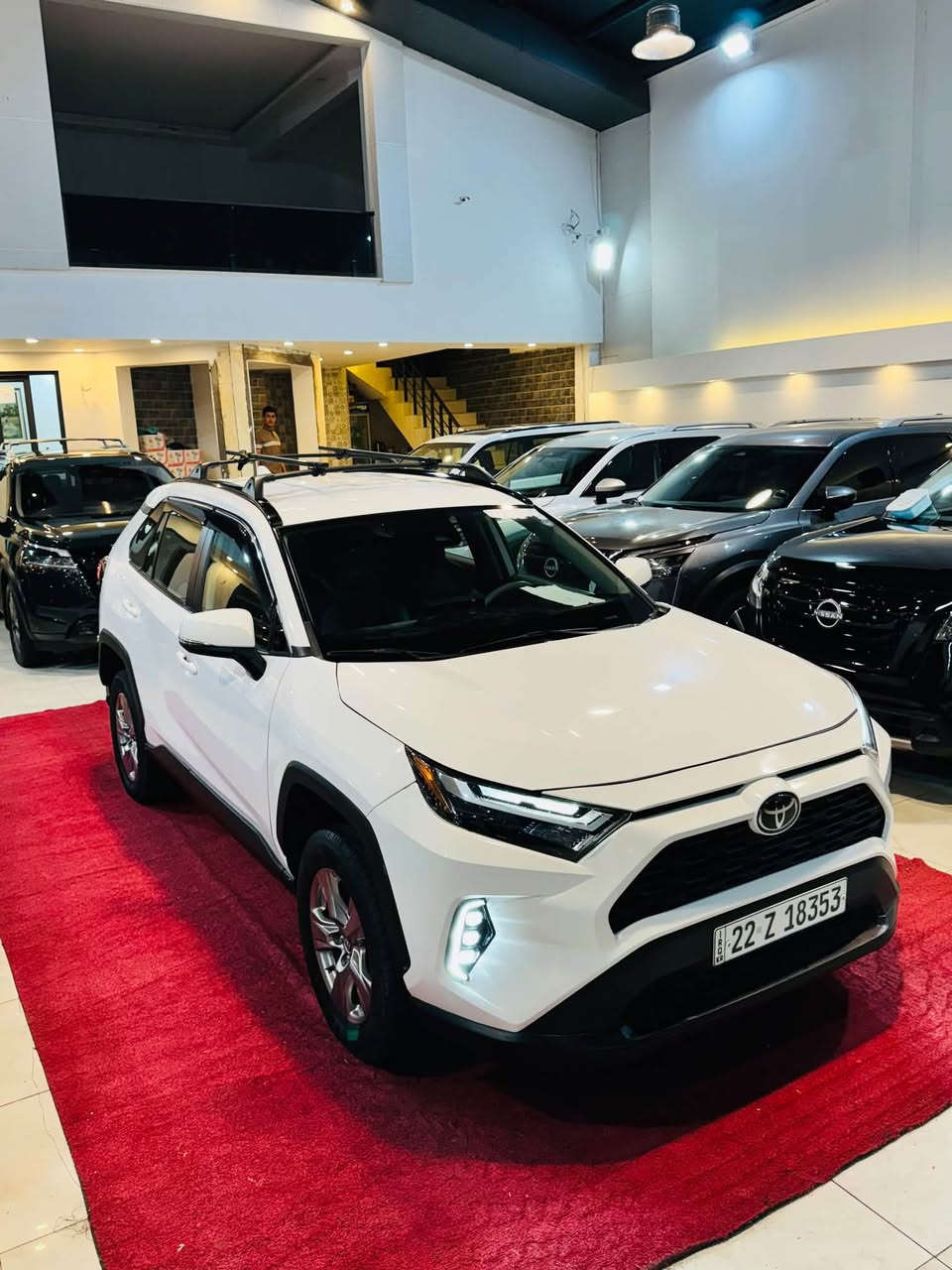 Toyota RAV42023  XLE
اللون . ابيض 
#رقم أربيل 
 كابون بانزين 
عداد المسافات 39الف    ميل  mile
حجم المحرك 4 سلندر (2.5L) 

المواصفات :
كشنات.  قماش 
بصمة ابواب
تشغيل عن بعد 
بصمة تشغيل 
رادار أمامي(تحديد مسار)
رادار جانبي (نقاط عمياء)
رادار خلفي(التحذير من الاصطدام)
تحكم وضعيات القيادة Drive Modes 
اوتو ستارت (Auto start)
اوتو ستوب(Auto Stop)
هاند بريك بصمة
اوتو هولد(Auto Hold)
تحكم وضعيات القيادة ECO,NORMAL,SPORT
مانع انزلاق+ABS
حساسات خلفية+كاميرا
تحكمات استيرن
تبريد قطعتين 
وبقية مواصفات XLE المعروفة
الضرر كما موضح بالصور: 
بدون ايرباك
#السعر 245$
العنوان كركوك
 
 معرض هشام الحمداني لتجارة السيارات 

للاستفسار الاتصال بالرقم 

                                                        ***********

