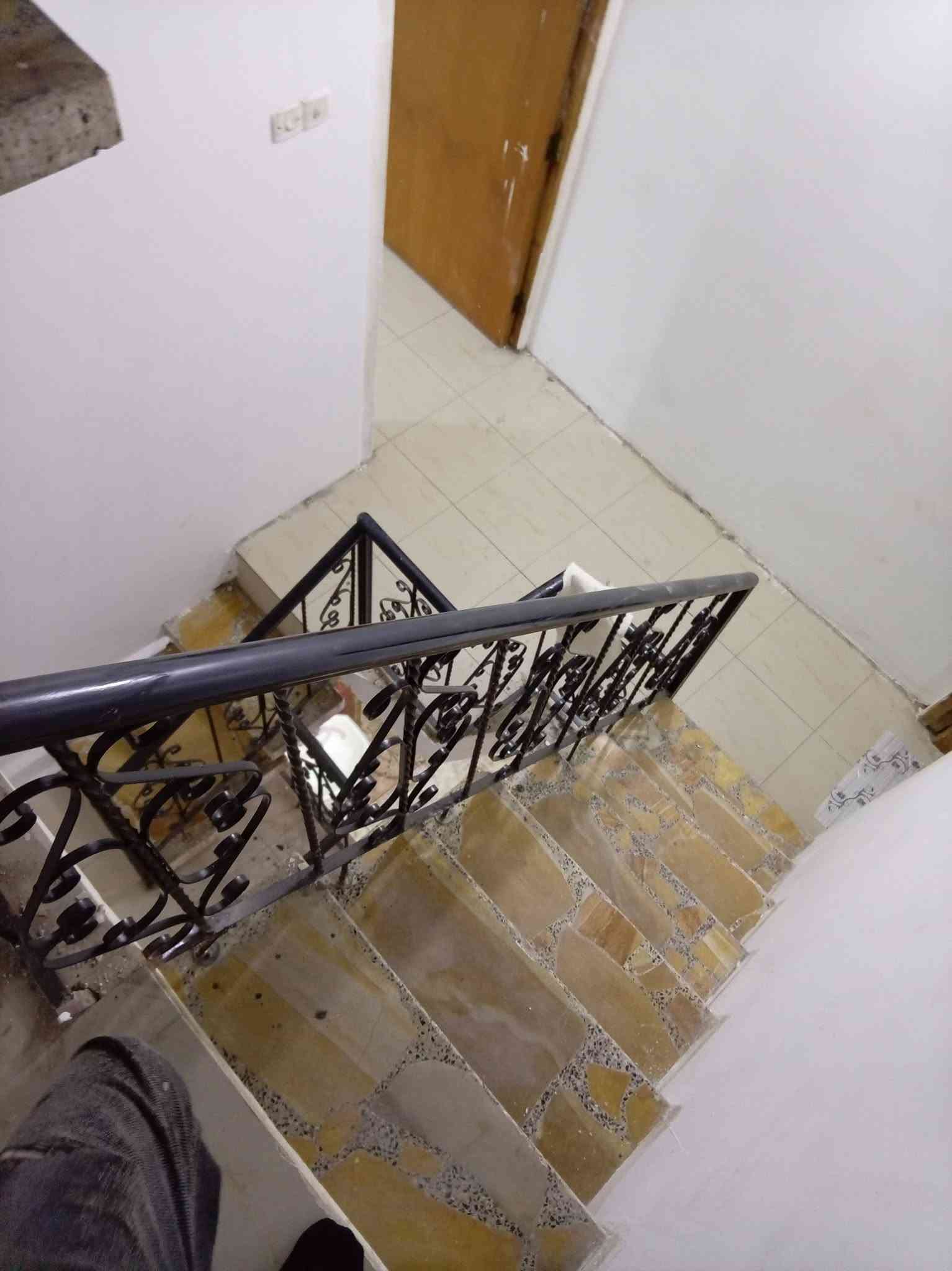 ديكورات وصبغ • حدادة متكاملة • تأسيس مياه وكهرباء