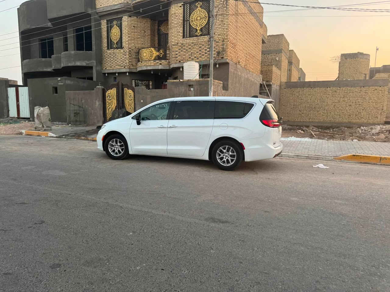للبيع بافسيكا  مرقم شهداء مثنى
ضرر بسيط فول مواصفات  عده فتحه 
تفاصيل اكثر ***********
السعر ٢٢٠
