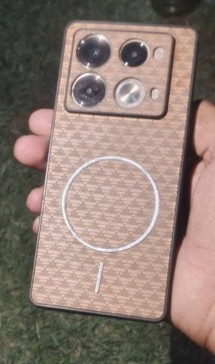 NoT40bRo
مكفول الجهاز Ram8+8ماعده الضهر مكسور سعر تصليح 10بس
للاستفار خاص موجود أو الاتصال ع رقم التالي
***********
