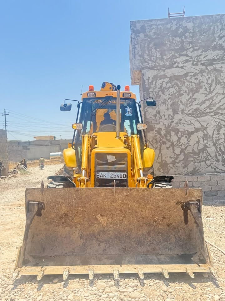 شفل JCB موديل 2002 دكم طسة دكم دقاق كير راجس الرقم *********** واتساب

نص مكتوب في الصور:
- ***********