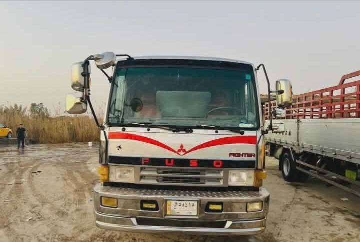 السلام عليكم 
فوسه مربع موديل1991
14سوبر كير جديد صار شهر من شاده 
سعر 95
***********
