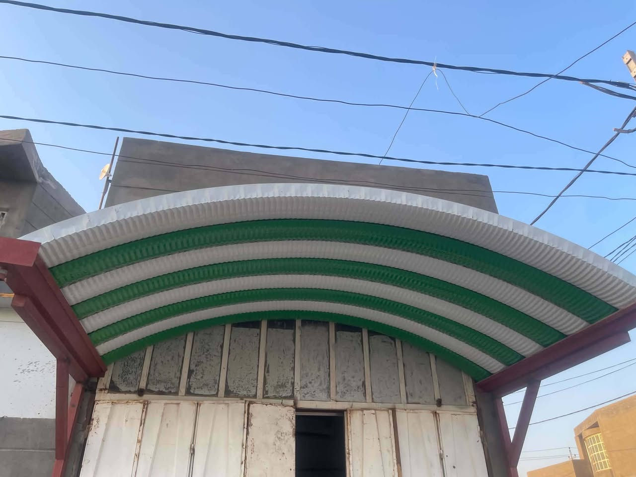 سلام عليكم اخوان اغراض محل جاهزه وجديدة للببع مكانهن الشافعية برادات كلش نضيفه وشرط تبر
وهذا رقم صاحبهن***********
