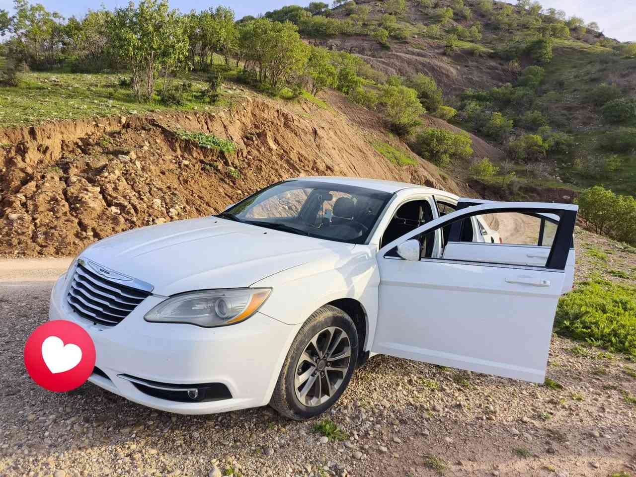 كلايزر c200 
📍موديل 2013   V4.  2.4L 

📍يك قطعه سبخ بئ داخلي 

📍گير و مه كينه شه رت

📍ته بريد کاره بايي هه مي بشه رت 

📍ته حويل وه كاله شه رت 

📍غرامه 9 وه ره قه سه رن دئ سعرئ ينه خار 

📍سعر 88 مه جاله ك كيم

📍زاخو.***********
