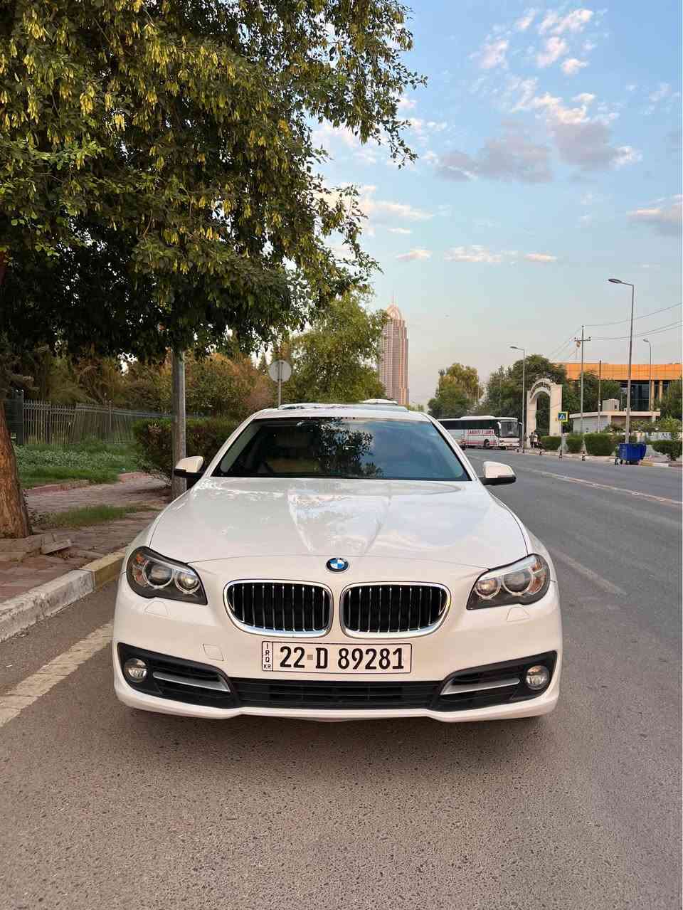 Bmw F10 528i 2016
فول مواصفات 
سيارة جديد مابي مصرف 
ماشي ١٢٨ الف 
ضرر سيارة فقط جاملغ خلفي صبغ 
كير محرك بشرط
مكان اربيل 
سعر ١٦٣ ورقة مجال 
واتساب *********** أربيل, العراق
