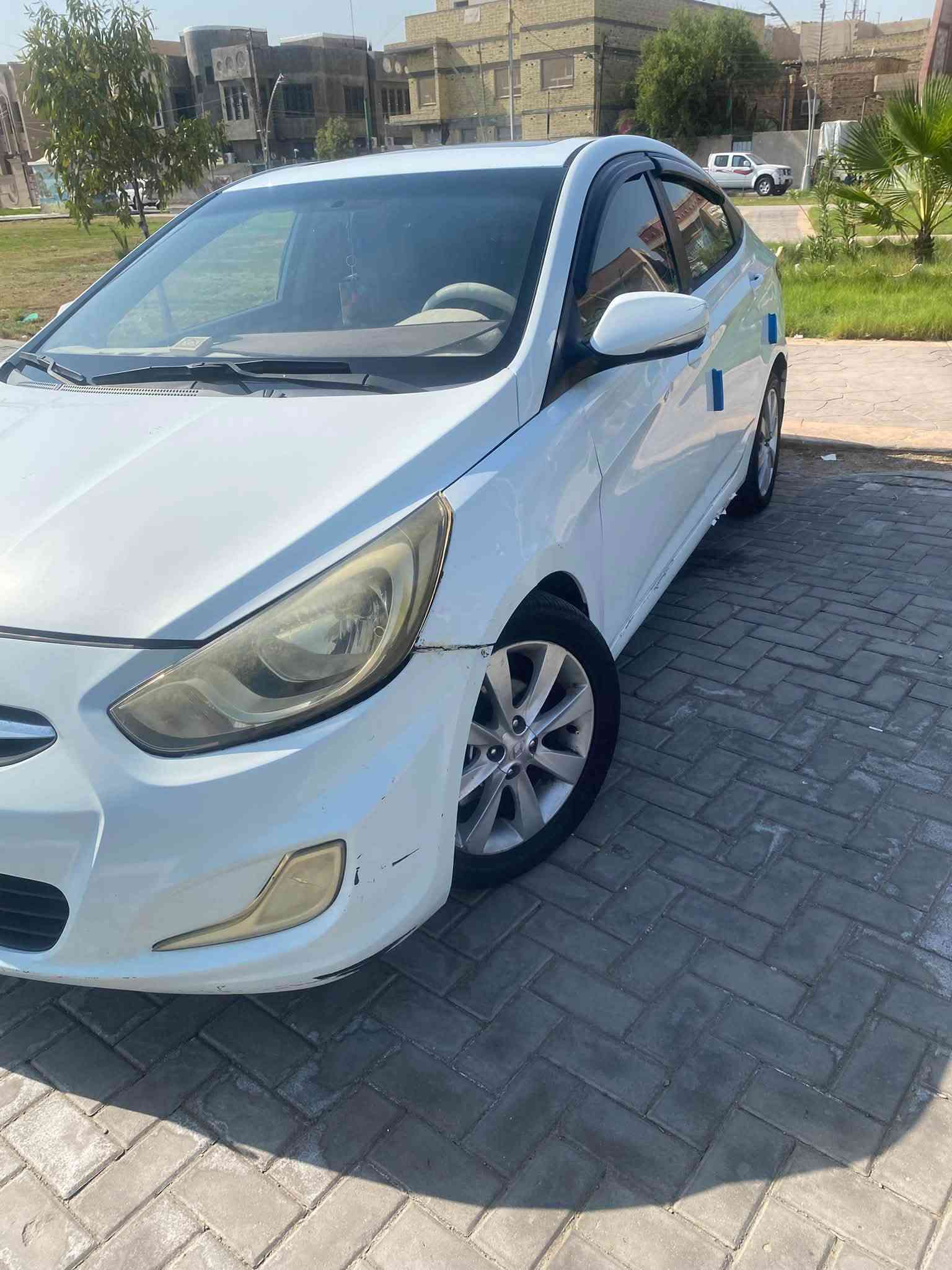 يالله سلام عليكم اكسنت 2014خليجي فول مواصفات بني رامه تحكم استيرن مكينه 1600 مكينه وكير وتبريد كفاله  سياره بيهه بنيد صبغ  وبيهه باي سايق وباب خلف سياق صبغ كل باب ع كد شبر 
 وبيئه باردات 
سياره ماشيه 150الف
رقم اربيل ابسم شركه شرط تحويل او وكاله
 حداديه تخم تاير جديد 
مكان البصره ***********
سعر 76
