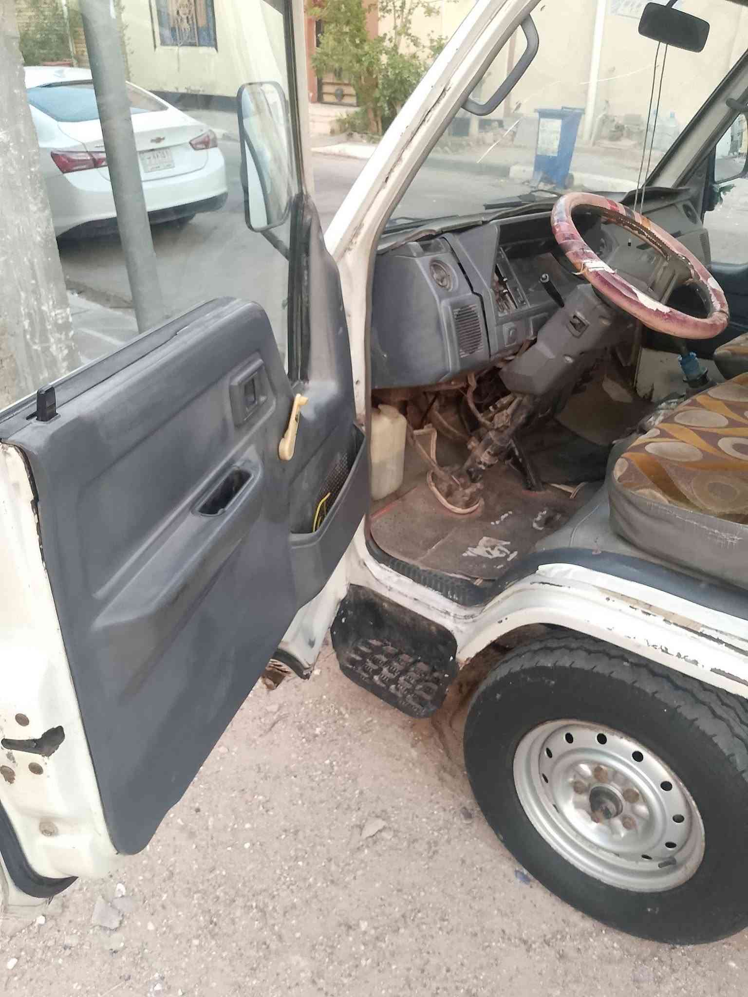 سلام عليكم تيوته للبيع موديل 2000بانزين 3 اي بدي طويل اكسل دبل تاير بلادي رقم بصره بسمي تحويل شوكت مايعجبك سياره حلوه مال واحد عله باب الله
***********
السعر 40$
سلام عليكم تيوته للبيع موديل 2000بانزين 3 اي بدي طويل اكسل دبل تاير بلادي رقم بصره بسمي تحويل شوكت مايعجبك سياره حلوه مال واحد عله باب الله
