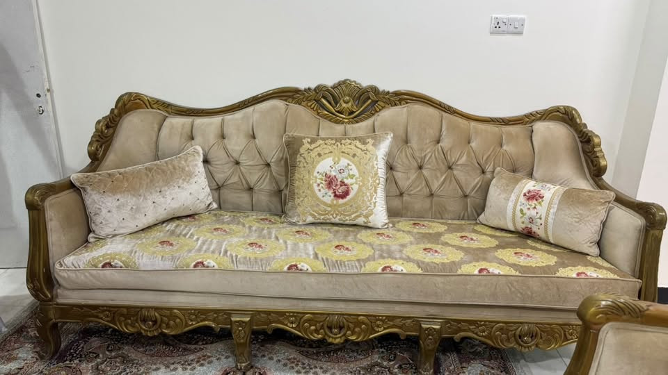 السلام عليكم
اشتريت تخم كويتي وطلع كبير على صالة مالتنة 

واريد ابيعة اليوم اشترينا  للعلم  التخم مثل الصور  اخذنا ب600 

للاستفسار ***********

مكاني البصرة  ابي الخصيب
