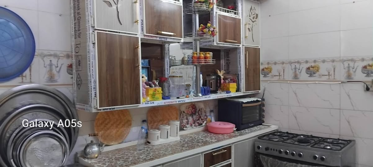 بيت للبيع زراعي 150 متر بناء عكاده غرفه ومطبخ وصاله واستقبال البيت جديد حي ظباط علي حامي شمال اتصال ***********

نص مكتوب في الصور:
- Galaxy A05s